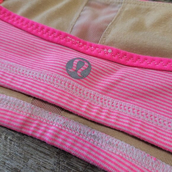 LULULEMON | Daily Convertible Sports Bra Stripes | Sz. 6 - Picture 9 of 11